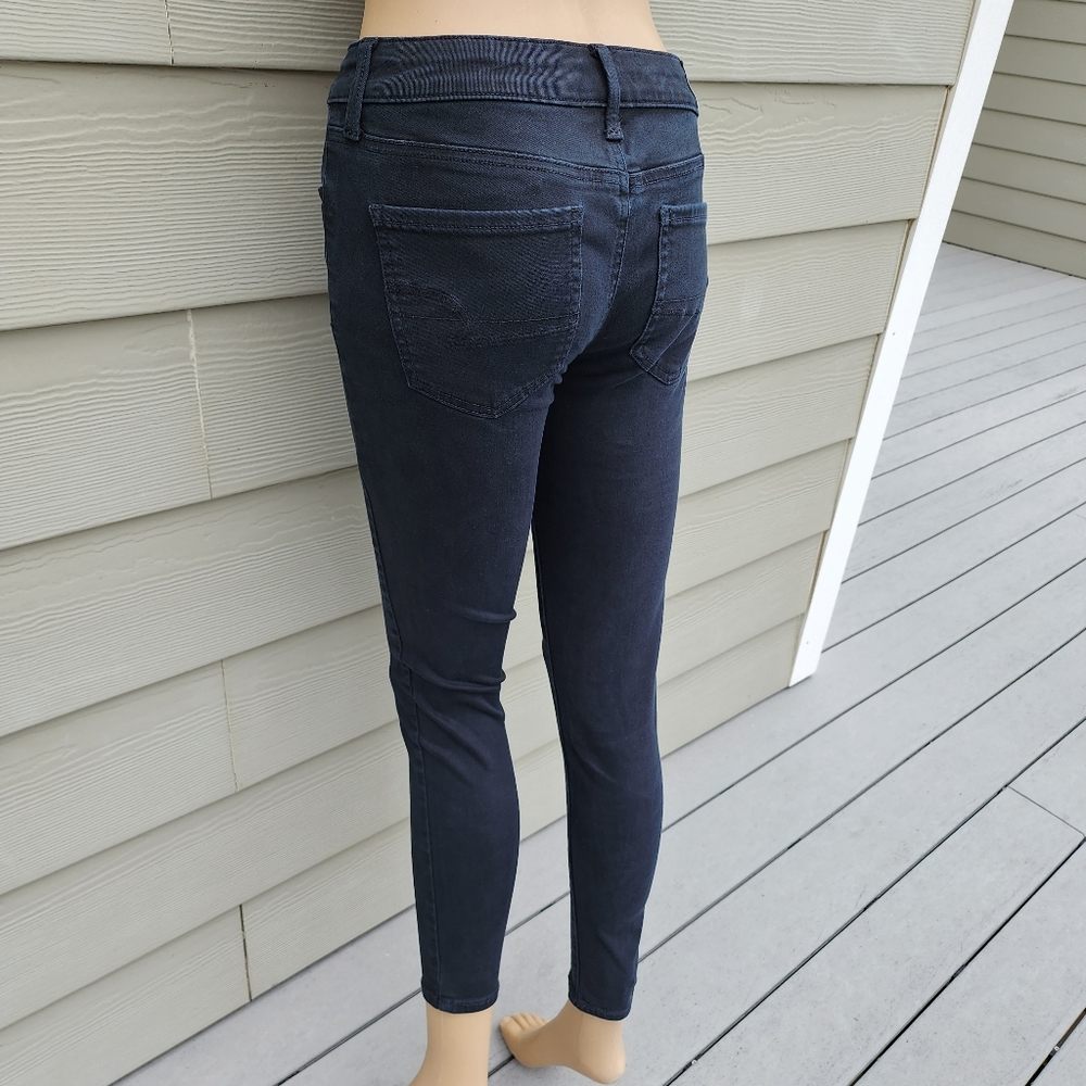 AMERICAN EAGLE | Black Ne(x)t Level Stretch Jeggings - Picture 7 of 10